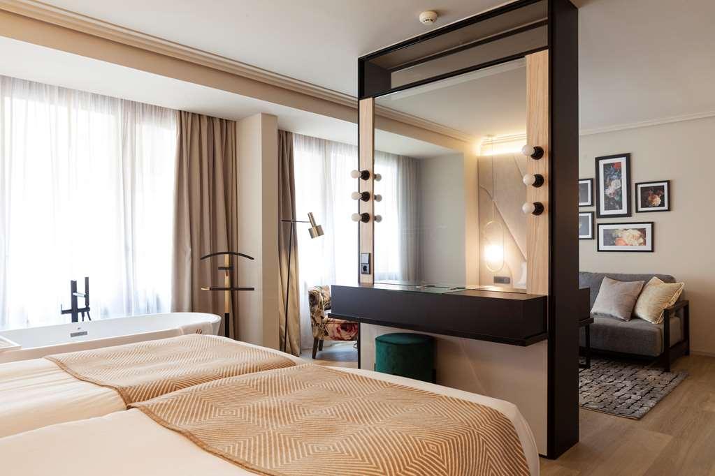 Nivia Born Boutique Hotel Πάλμα ντε Μαγιόρκα Δωμάτιο φωτογραφία